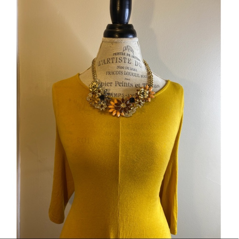 ✨NWOT✨ Long Sleeve Yellow Swing Dress S - Picture 2 of 7